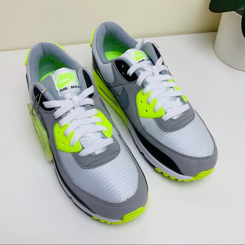 Nike Air Max 90 - Picture 4 of 10